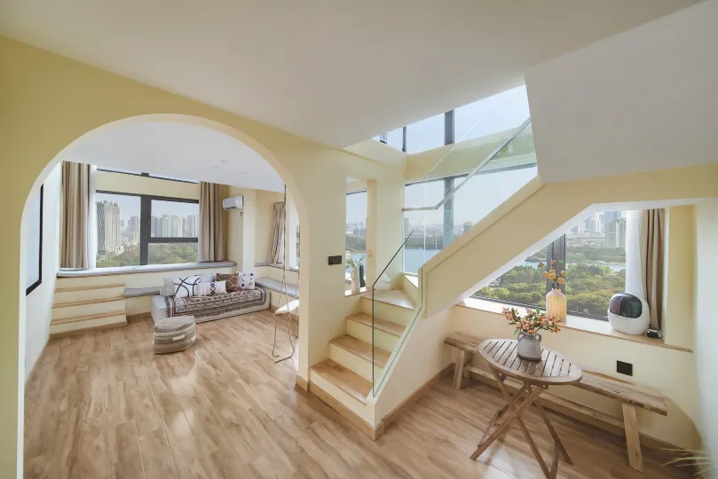 Zhaixiaozhu LOFT Designer Hotel Apartment (Huai'an Golden Center Wanda Plaza)