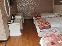 Deqin Naxin Homestay โรงแรมใกล้จุดชมวิวด้านบนหมอกหนา