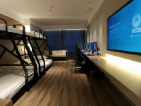Baozouxiong Hotel