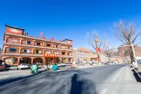 Datcang Homestay (Kangding Xinduqiao Town) Hotels in Kangding