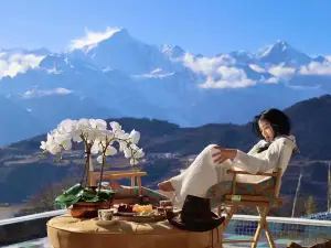메인리 스노우 마운틴 호텔