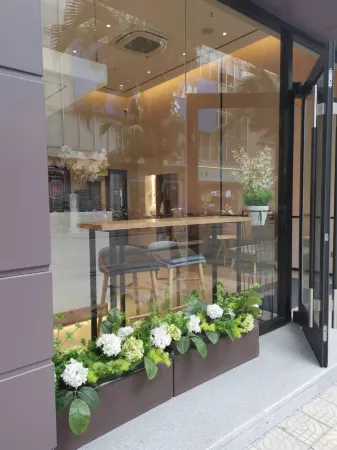 Homeinn · neo (Zhaoqing Seven Star Cave Paifang Xinghu International Plaza)