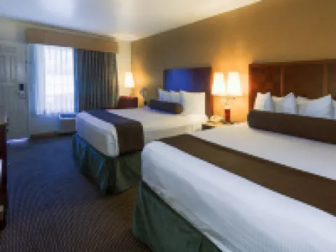 Ramada by Wyndham Costa Mesa/Newport Beach Hotels in Costa Mesa