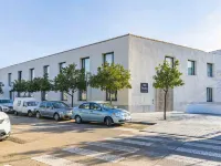 Tandem Torre de la Calahorra Hotels near Roman bridge