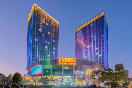 18 Degrees Smart Hotel(Kunming Vanke Charming City Guangwei Metro Station)