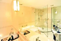 White House Hotel