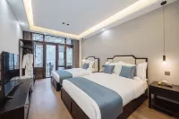 Floral Hotel·the old gate East of Nanjing Confucius Temple hotel