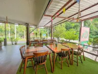 Royal Hill Satun Hotel