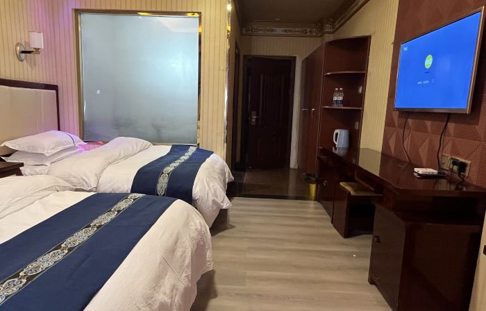 Old Village Head Hotel