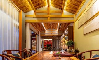 Wuyishan Spring Homestay