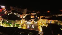Shiyihao Shanju (Kangding Liuliucheng Branch) - Scenic