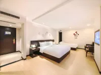 Chengdu Perry Hotel (Provincial Hospital Qingyanggong Subway Station Branch) Hotels near Sichuan Shishu Art Academy