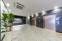 Wall Hotel Cheonan Cheongsu - キッチン