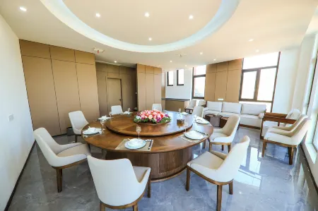 Wuning International Tennis Center Hotel Отели в г. Унин