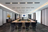 Hampton by Hilton Yibin Railway Station - business