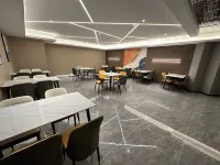 Shangpin Light Luxury Hotel