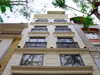 Atlas Hotel & Apartments Hotel dekat Sân vận động CIS