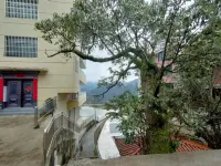 Xijiang Jinshuiloutai Chinese Inn (Liancheng Village)