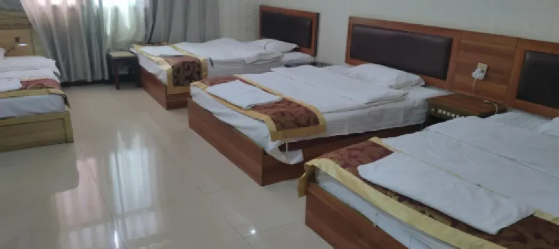 Lufeng Jinlong Hotel