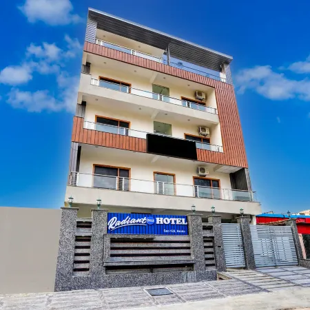 Radiant Hotel And Banquet