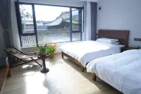 Huapingli Homestay (Shiping Ancient City) - balcón