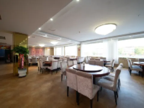GreenTree Eastern Hotel (Altay Fuhai Renmin Road) โรงแรมในผูไห่
