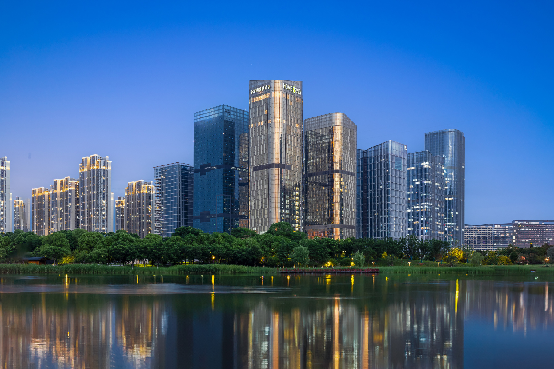 Home2 Suites by Hilton Yiwu World Trade Center Hotels in Yiwu
