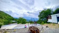 枕山聽雲湯墅民宿