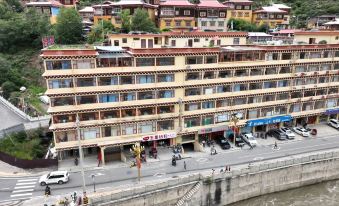 Xinlong Tianzhi Grand Hotel