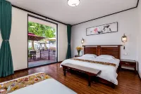 Grassland Star Vocation Hotel