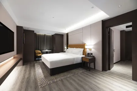 SuOne Cloudtop Hotel Отели рядом со станцией Linyi Railway Station