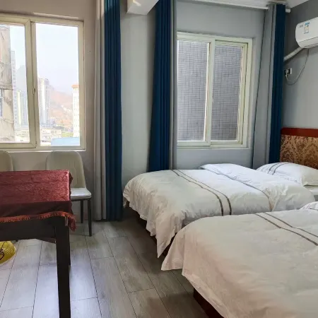 Lushan Apartment
