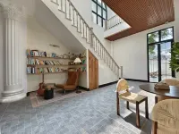 Beihai Yintan 8861 Coastal Resort Hotel