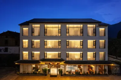 Ting Yue Mei su (East Store of Libo Xiaoqkong Scenic Area) Hotels near Libo Zhangjiang Scenic Area