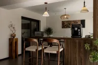 Shangri-La Mountain Wind and Moon View Homestay