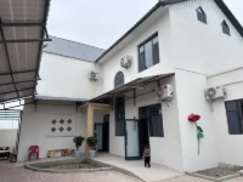 Yunxi Homestay Hotels in Bohu