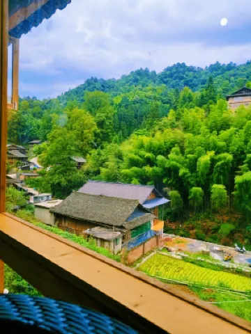 Daoxiang Tianyuan Homestay (Dali Dongzhai Scenic Area)