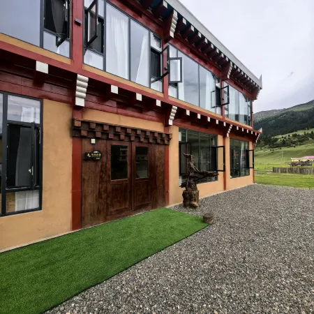 Yuke Mumin Manor