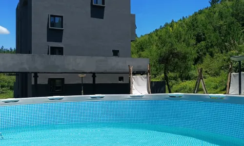 Niguan Vacation Apartment (Southern Anhui Sichuan-Tibet Route)