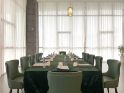 Aershan Jinjianggou International Weijing Dujia Hot Spring Hotel Hotels in Arxan