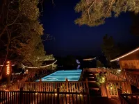 Ludao Songlin Homestay - parking