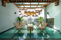 Fancheng Garden Hotel (Fuxian Lake)