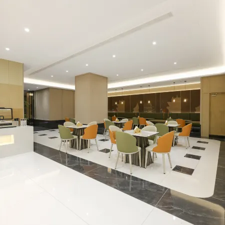 Magnotel Hotel (Changchun Railway Station People's Square)
