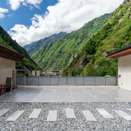 Chenxi Xiaozhu Private Hot Spring Hotel