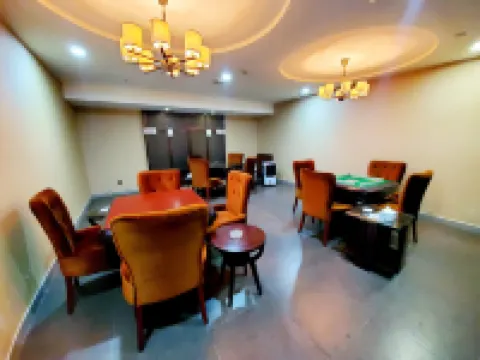 Yangzhou Convention Center(Mingyue Lake Store)