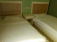 香河金海港宾馆 - 标准双床房