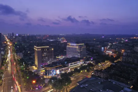 Slender West Lake Zhongji Executive Apartments