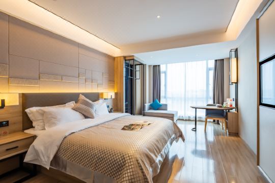 莫林酒店(湘阴山湖鹭岛店)预订价格,联系电话位置地址【携程酒店】