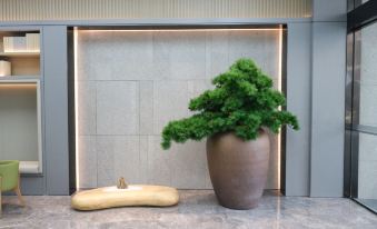 JI Hotel (Shenzhen North Railway Station)