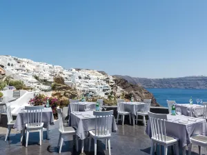 Andronis Luxury Suites